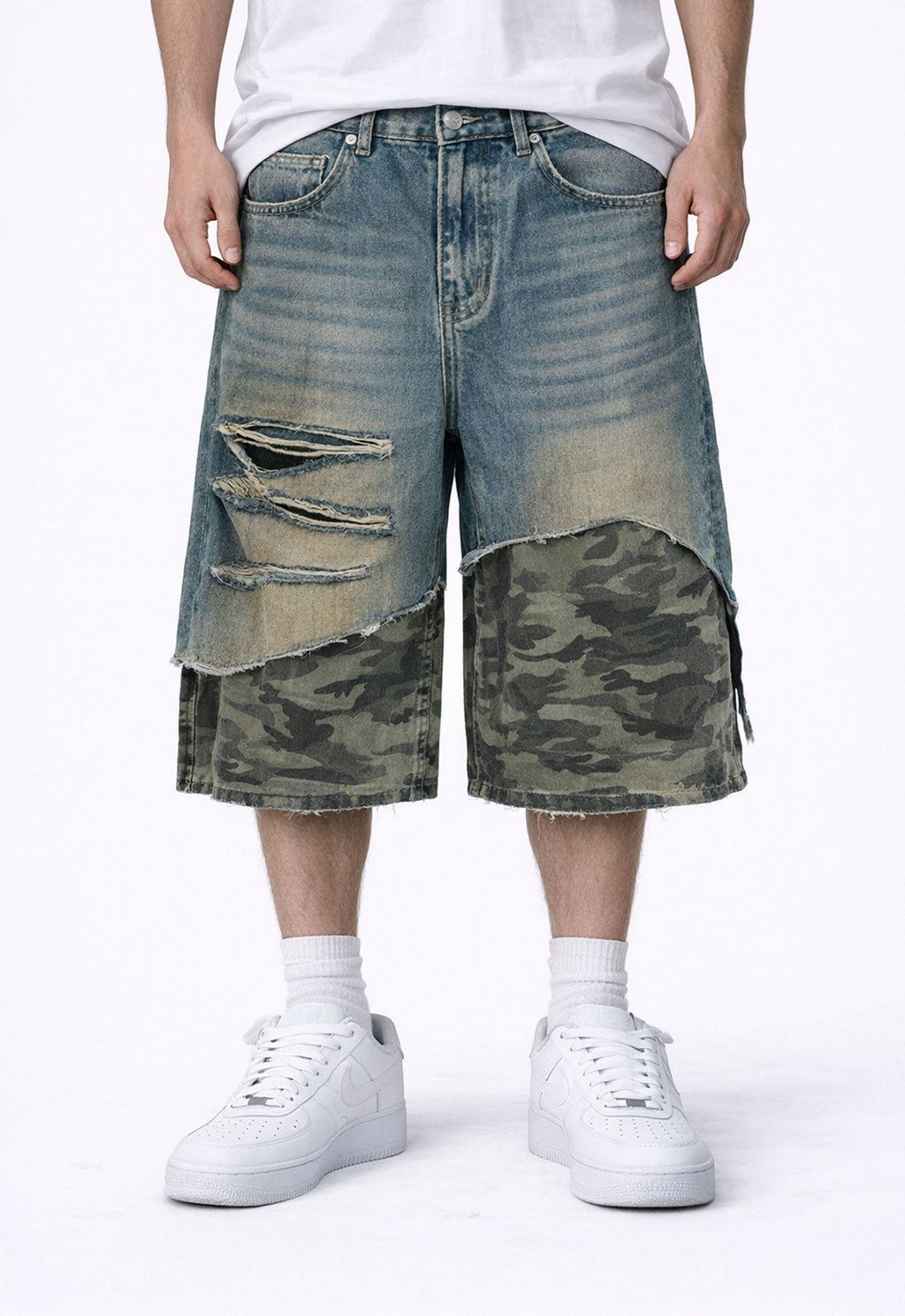 AZUL SCAB CAMO SHORTS
